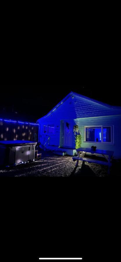 Bankhead Accommodation With Hot Tub In Aberdeenshire Gamrie 外观 照片